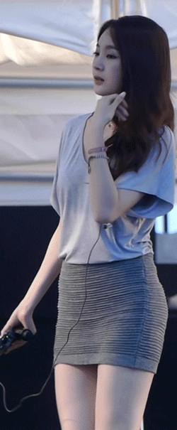 미니스커트의 위험성.gif | 인스티즈