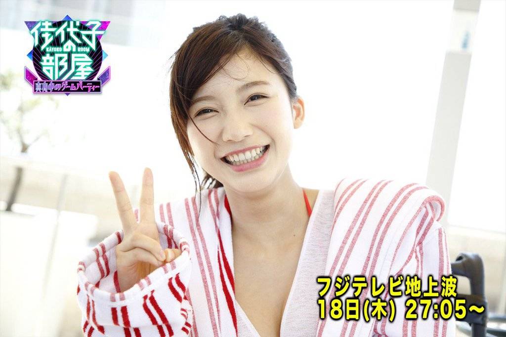 주위 사람들까지 기분 좋게 만드는 밝고 긍정적인 미소의 그녀 | 인스티즈