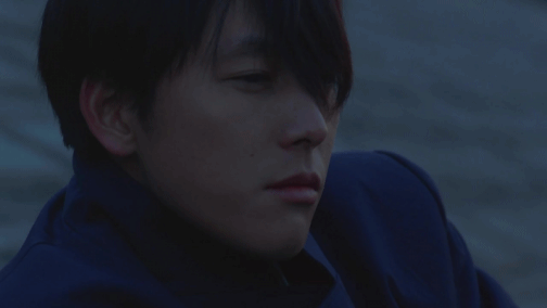 영화에서 특유의 분위기로 여자관객을 사로 잡은 배우들 (all 움짤) | 인스티즈