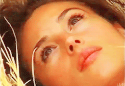 [모니카벨루치] 여신들중에 상여신 헤라에 해당되는 이탈리아 인간 문화재 | 인스티즈