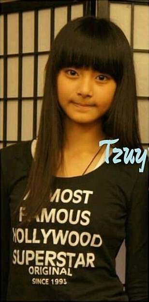 트와이스 외국인 멤버들 과거 사진.jpg | 인스티즈