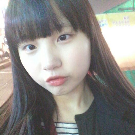 살아도 사는 게 아니래 너 없는 하늘은 창 없는 감옥같아서 웃어도 웃는 게 아니래 초라해 보이고 꿈인 것 같아 보인데 | 인스티즈