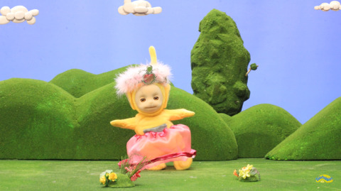 텔레토비와 옷상자.jpg (텔레토비 무서워하는 사람 주의) | 인스티즈