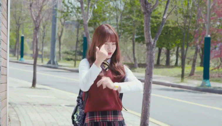 교복입은 ioi 최유정.gif | 인스티즈