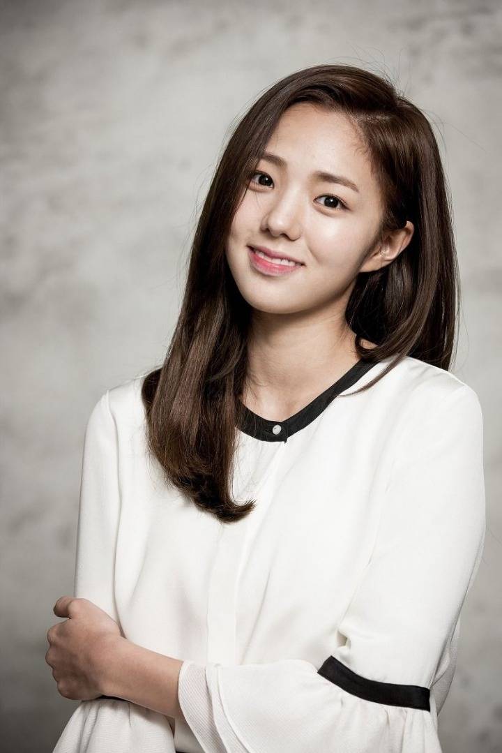 2018 첫 채수빈.jpgif | 인스티즈