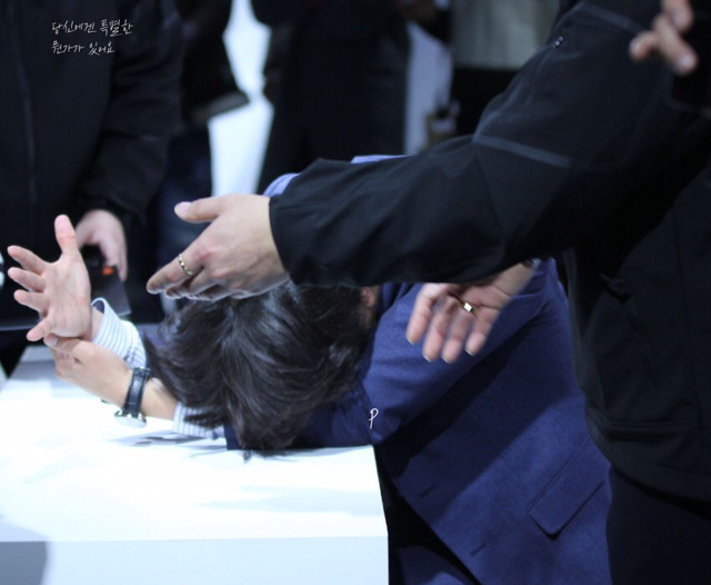 팬한테 거부 당한 연예인들.jpgif | 인스티즈