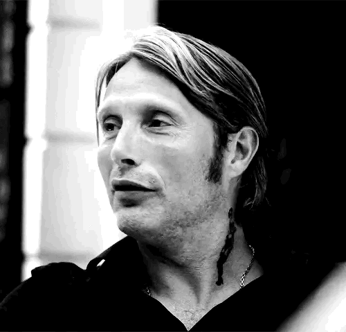 악역이 매력적인 영화 찰리 컨트리맨의 나이젤 (매즈 미켈슨) | 인스티즈