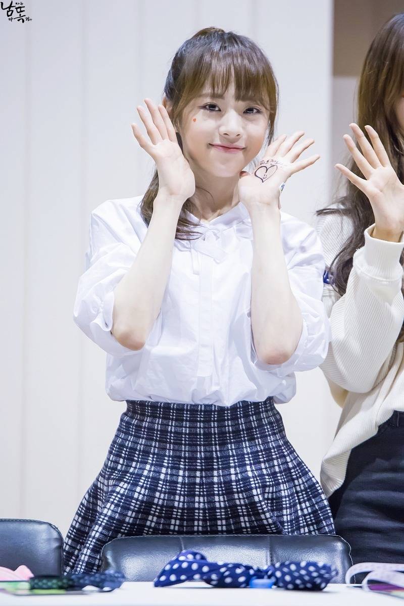 오마이걸 신혜진 | 인스티즈