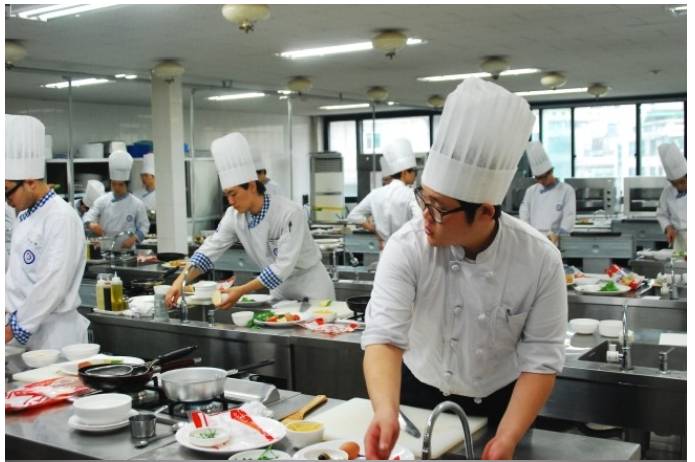 전공이랑 유사한일을 하고있다 vs 무관하다 | 인스티즈