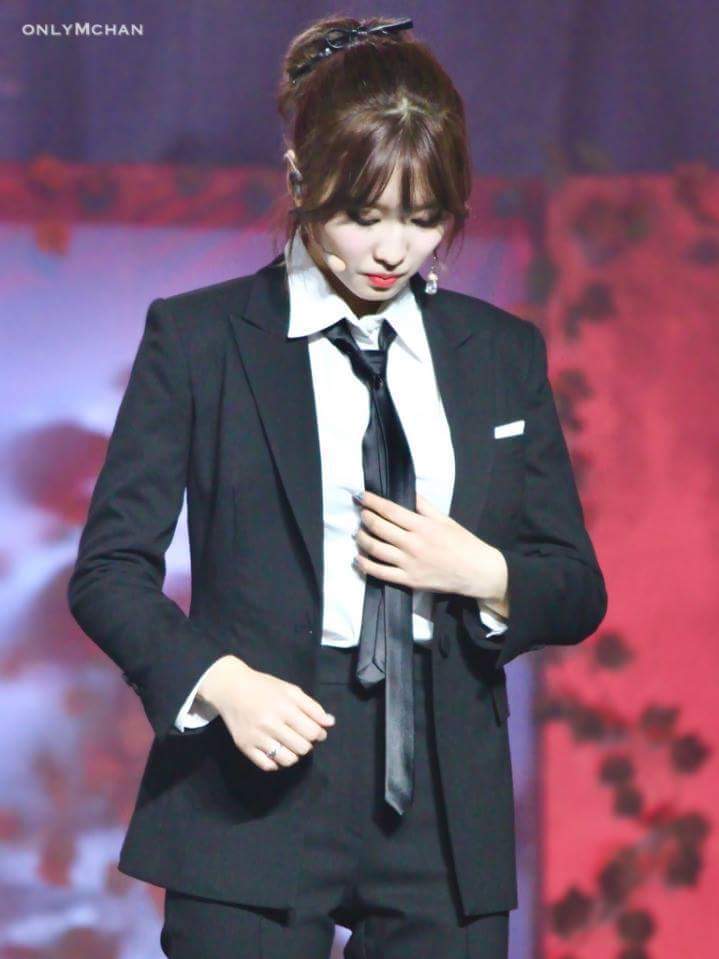 트와이스가 정장을 입는다면? | 인스티즈