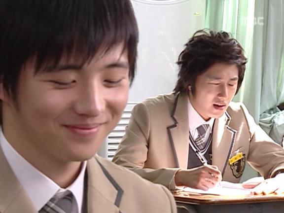 [거침없이하이킥] 학생들 제압하려다가 망신만 당하는 서선생ㅋㅋㅋㅋㅋ.jpg | 인스티즈