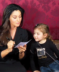 [모니카벨루치] 여신들중에 상여신 헤라에 해당되는 이탈리아 인간 문화재 | 인스티즈