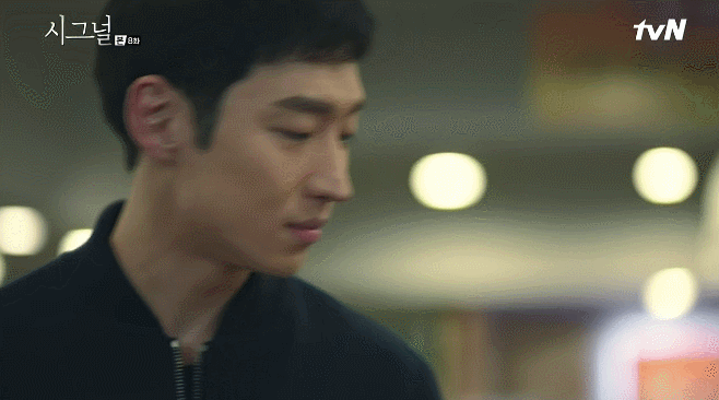 [시그널] 조진웅 김혜수 케미 vs 이제훈 김혜수 케미 더 끌리는 조합은? | 인스티즈