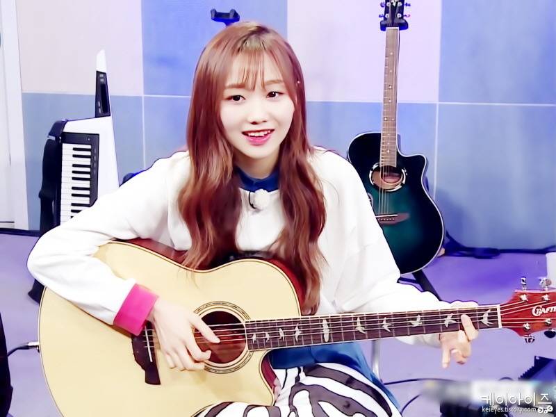 많은 러블리즈 팬들의 입덕계기이자 아츄 역주행의 시작.jpgif | 인스티즈