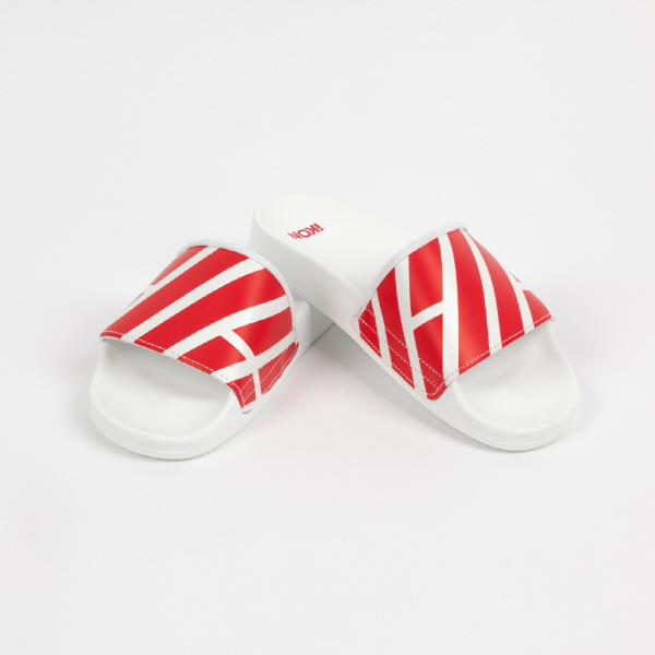 로고를 기깔나게 뽑아놔서 스트리트 브랜드 같아 보이는 어느 아이돌 굿즈.jpg | 인스티즈