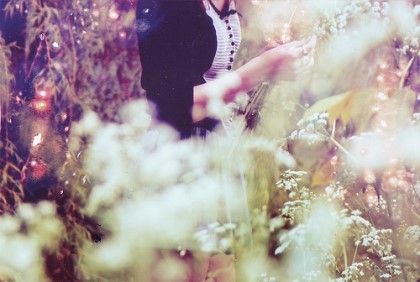  이름을 부를수록 너는 멀리 있고 내 울음은 깊어만 간다 | 인스티즈