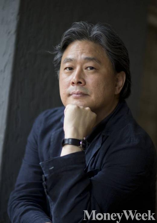 유명인의 추천도서(박찬욱 이적 유아인 하현우 허지웅) | 인스티즈