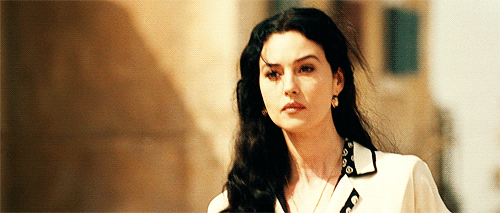 [모니카벨루치] 여신들중에 상여신 헤라에 해당되는 이탈리아 인간 문화재 | 인스티즈