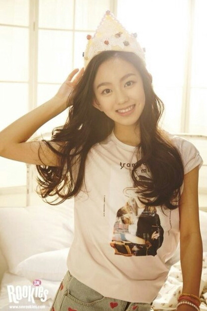 차세대 SM JYP비쥬얼 SM 라미 / JYP 신은수 | 인스티즈