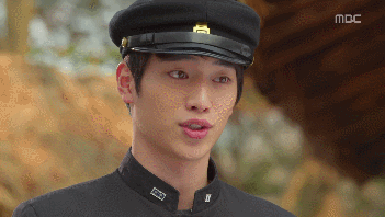 키스하는 것도 뭣도 아닌데 섹슈얼 텐션 개쩌는 장면甲.gif | 인스티즈