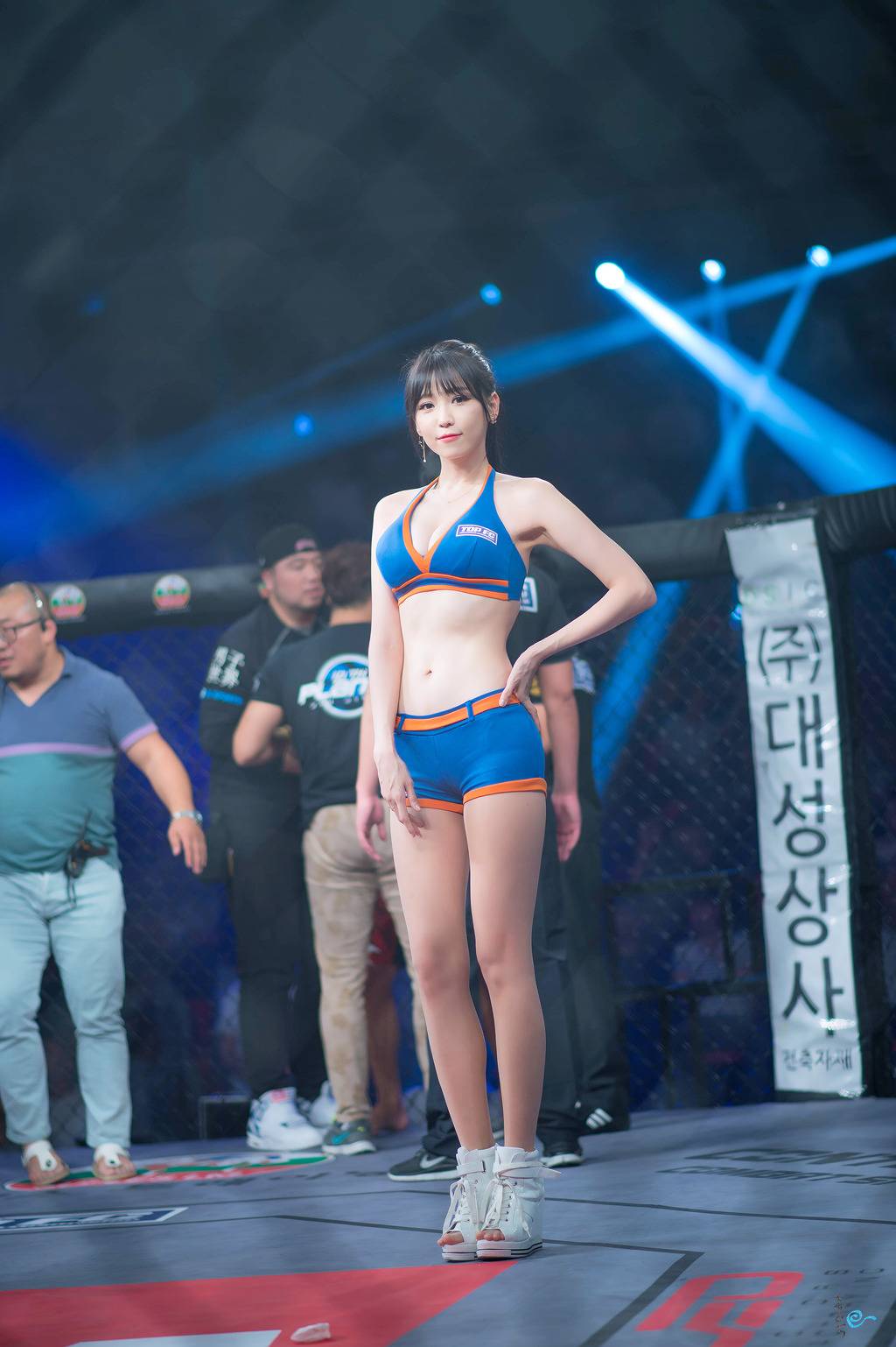 탱크톱 입은 이은혜 | 인스티즈