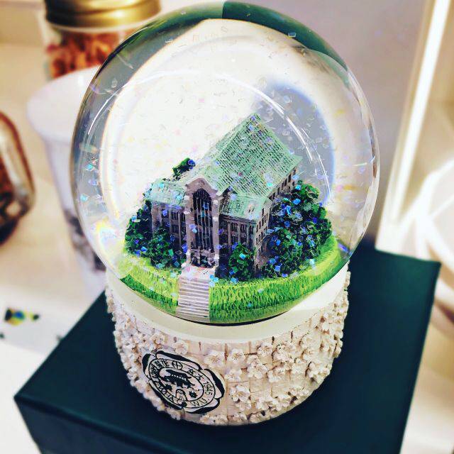 여대생 클릭 대학교 굿즈를 보여줘(feat.이화 숙명 성신 덕성 서울 동덕 등) | 인스티즈