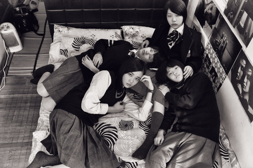 일본 특유의 음산하고 기괴한 느낌의 이미지 2 | 인스티즈