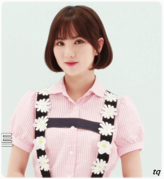 끼리끼리 친한듯한 여자친구 은하와 트와이스 사나.gif | 인스티즈