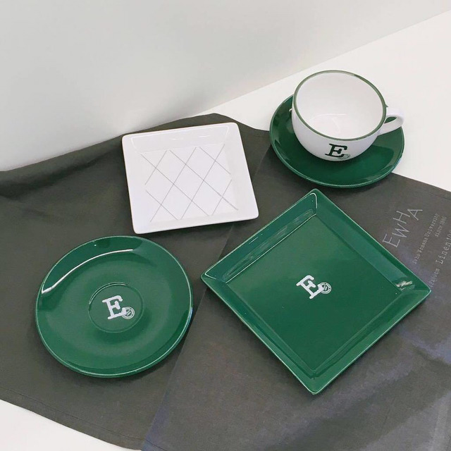 여대생 클릭 대학교 굿즈를 보여줘(feat.이화 숙명 성신 덕성 서울 동덕 등) | 인스티즈