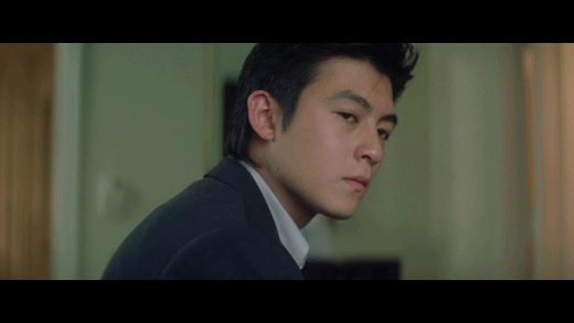 영화에서 특유의 분위기로 여자관객을 사로 잡은 배우들 (all 움짤) | 인스티즈