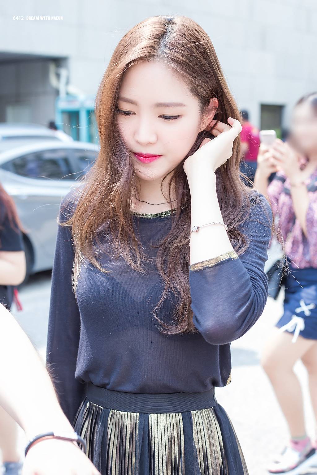  에이핑크 손나은 씨스루 | 인스티즈