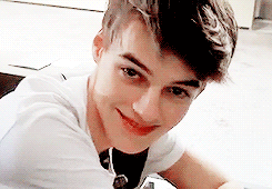 여자들의 취향이 극명하게 갈리는 서양남자 스타일 A vs B | 인스티즈