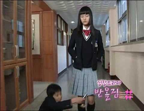 [반올림1] 여자한테 차이고 부들부들거리며 몰카찍은 한남 | 인스티즈