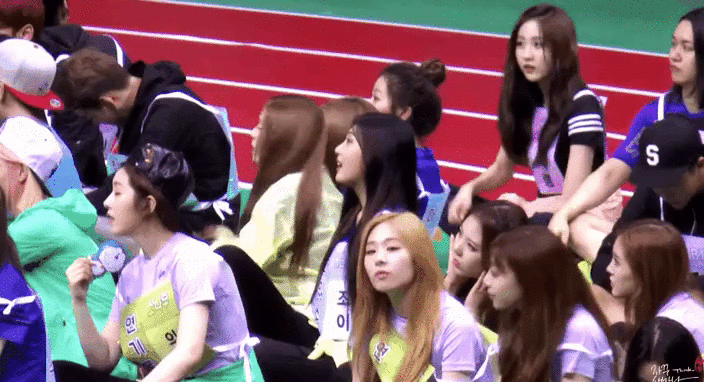 남자의 보호본능 850% 풀차지 시키는 아이린 배들짝 모음 | 인스티즈