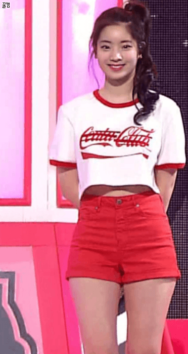 [트와이스] 다현이 피부 초근접사진 JPG | 인스티즈