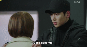 여친 아버지 앞에서 여친한테 키스했다가 개극딜 당하는 남주ㅋㅋㅋㅋ.gif | 인스티즈