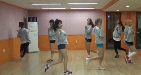동선 예쁜게 뭐지 싶을때 보면 좋은 여돌 안무들.gif | 인스티즈