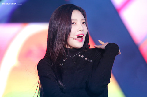 레전드 찍은 코뮤페 올블랙 조이.jpg | 인스티즈