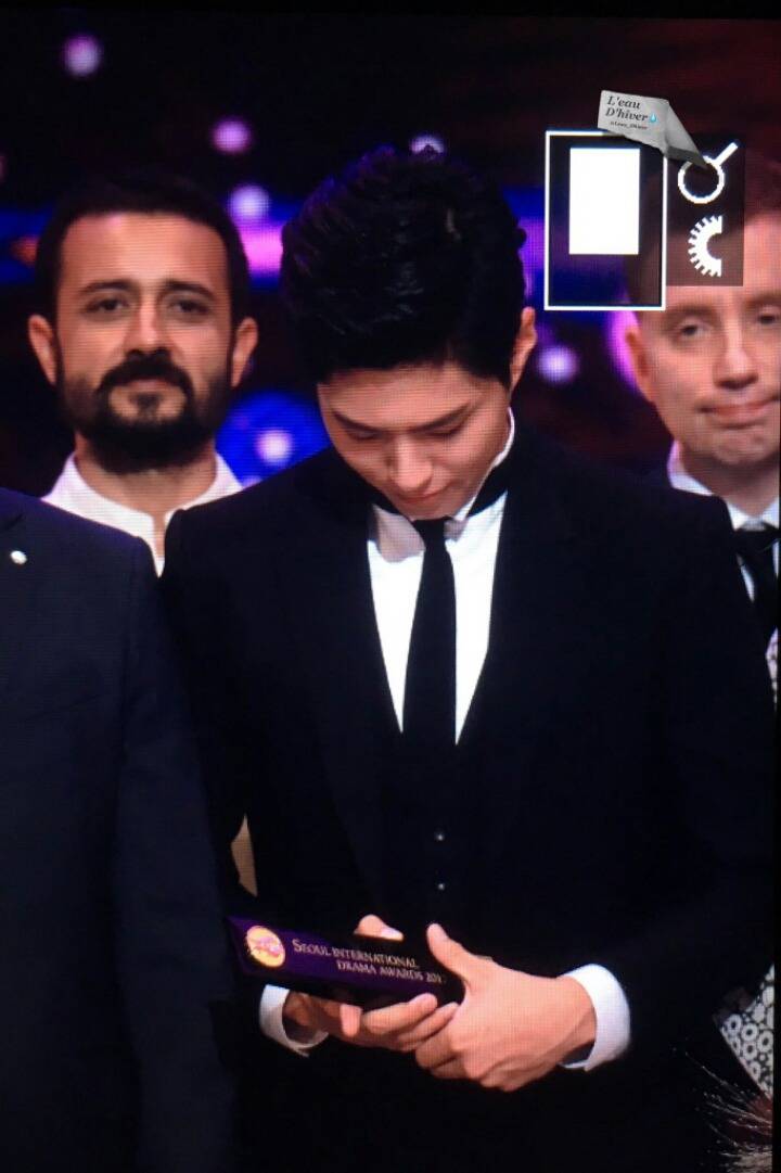 박보검 쓰리피스 수트 코디 수준.JPG | 인스티즈