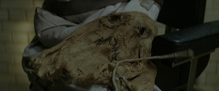  깨알같은 분량으로 다크나이트 트릴로지 모두 출연한 킬리언 머피.jpgif | 인스티즈