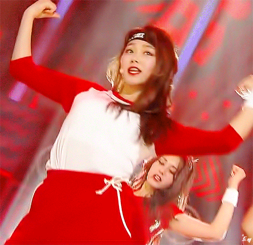 ioi 박진영 떡 몰래 먹다 걸렸다고 루머 돌던 강미나.gif | 인스티즈