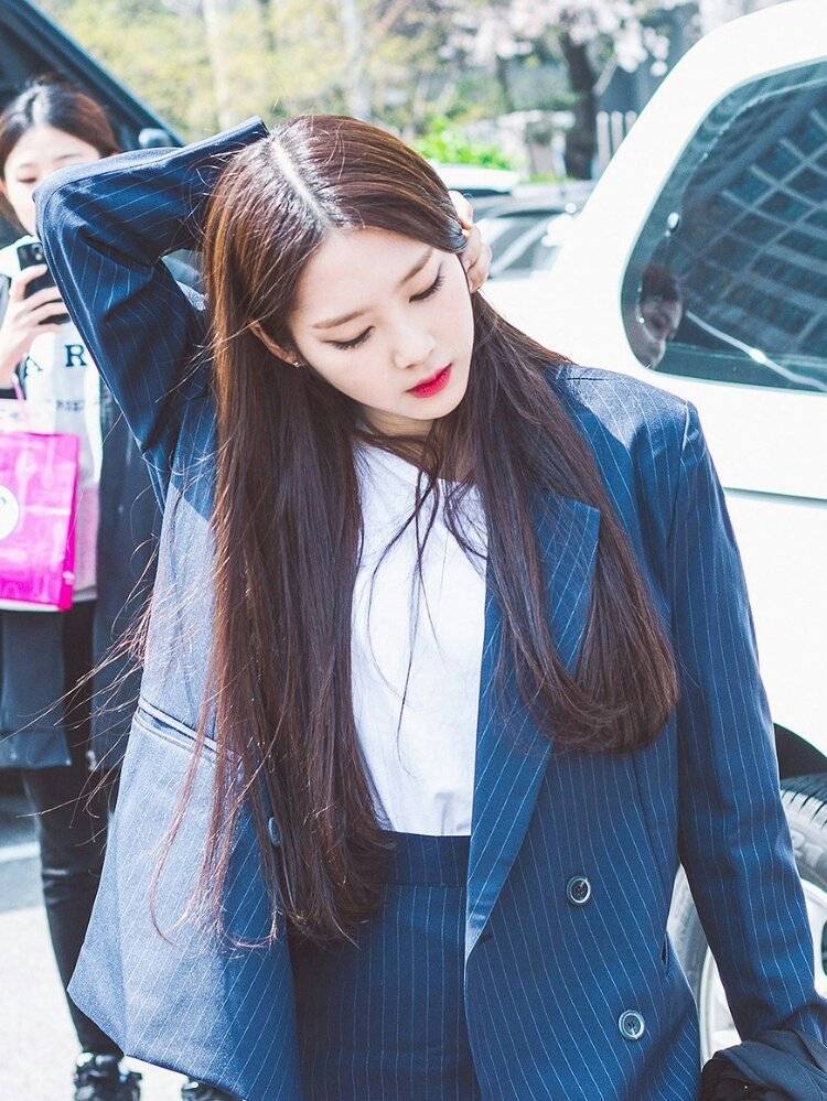 그룹 내 비글을 담당하고 있는 오마이걸 멤버 | 인스티즈