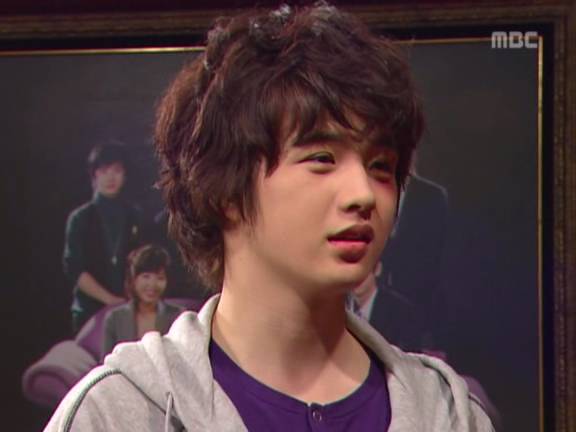 [거침없이하이킥] 민호보다 더 크게 다쳤는데 사람들이 몰라줘서 억울한 윤호.jpg | 인스티즈