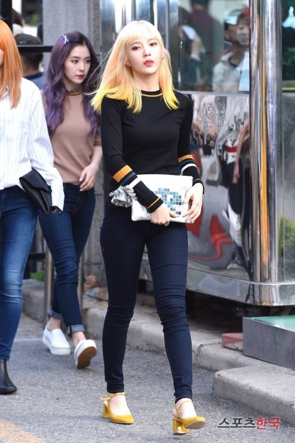 오늘 아침 조이 시강 몸매 .jpg | 인스티즈