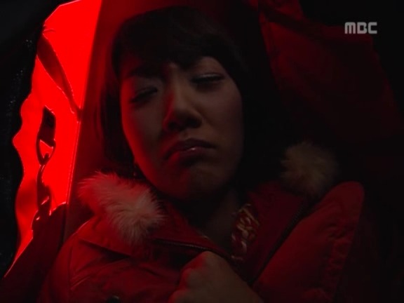 [거침없이하이킥] 보드가방이랑 사귀는 민용이 ㅋㅋㅋㅋㅋㅋ.jpg | 인스티즈