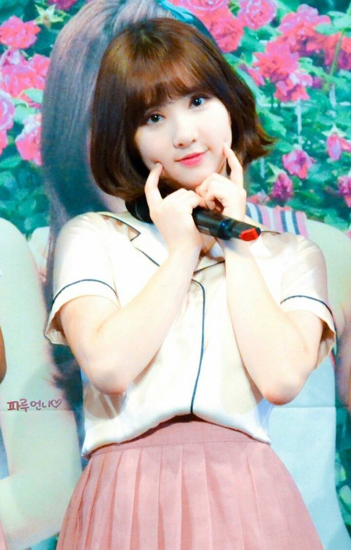 볼살 미녀 여자친구 은하.jpgif | 인스티즈