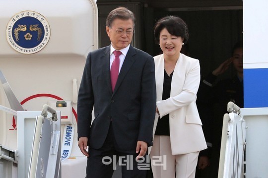 독일로 출국하는 문재인 대통령.jpg | 인스티즈