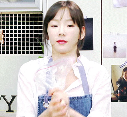 귀여운 태연.gif | 인스티즈