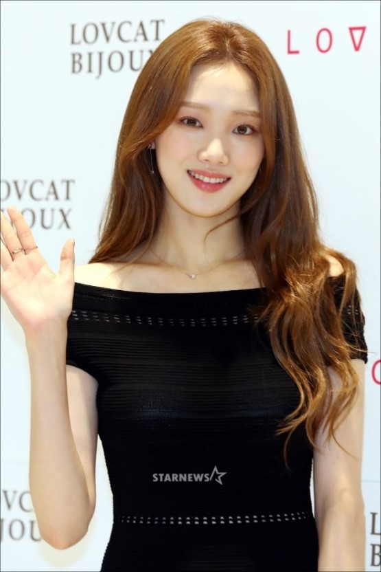 이성경 | 인스티즈