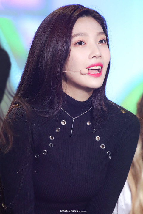 레전드 찍은 코뮤페 올블랙 조이.jpg | 인스티즈